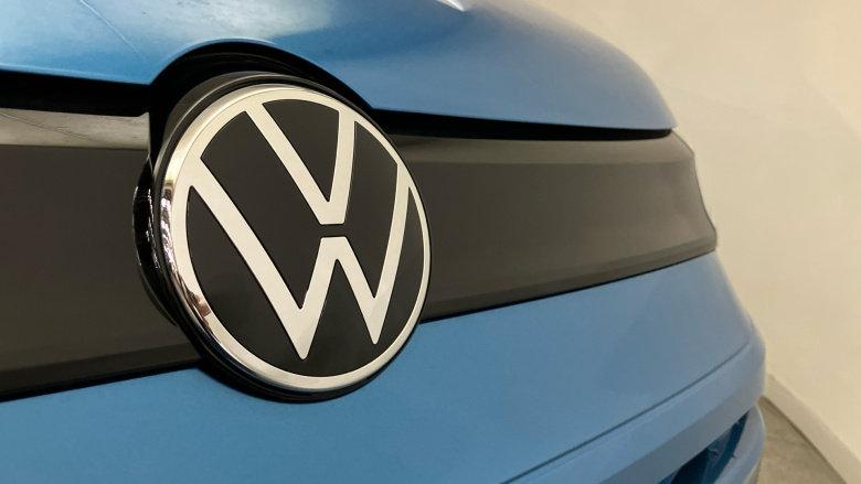 Volkswagen Caddy Maxi Caddy Cargo Maxi C20 Petrol 1.5 eHybrid 150 Commerce Pro Van DSG [Tech]